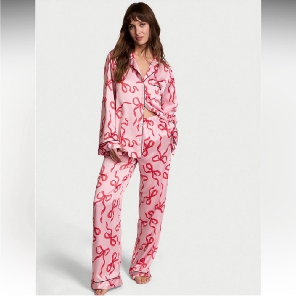 Victoria’s Secret Glazed Satin Bow Pajamas